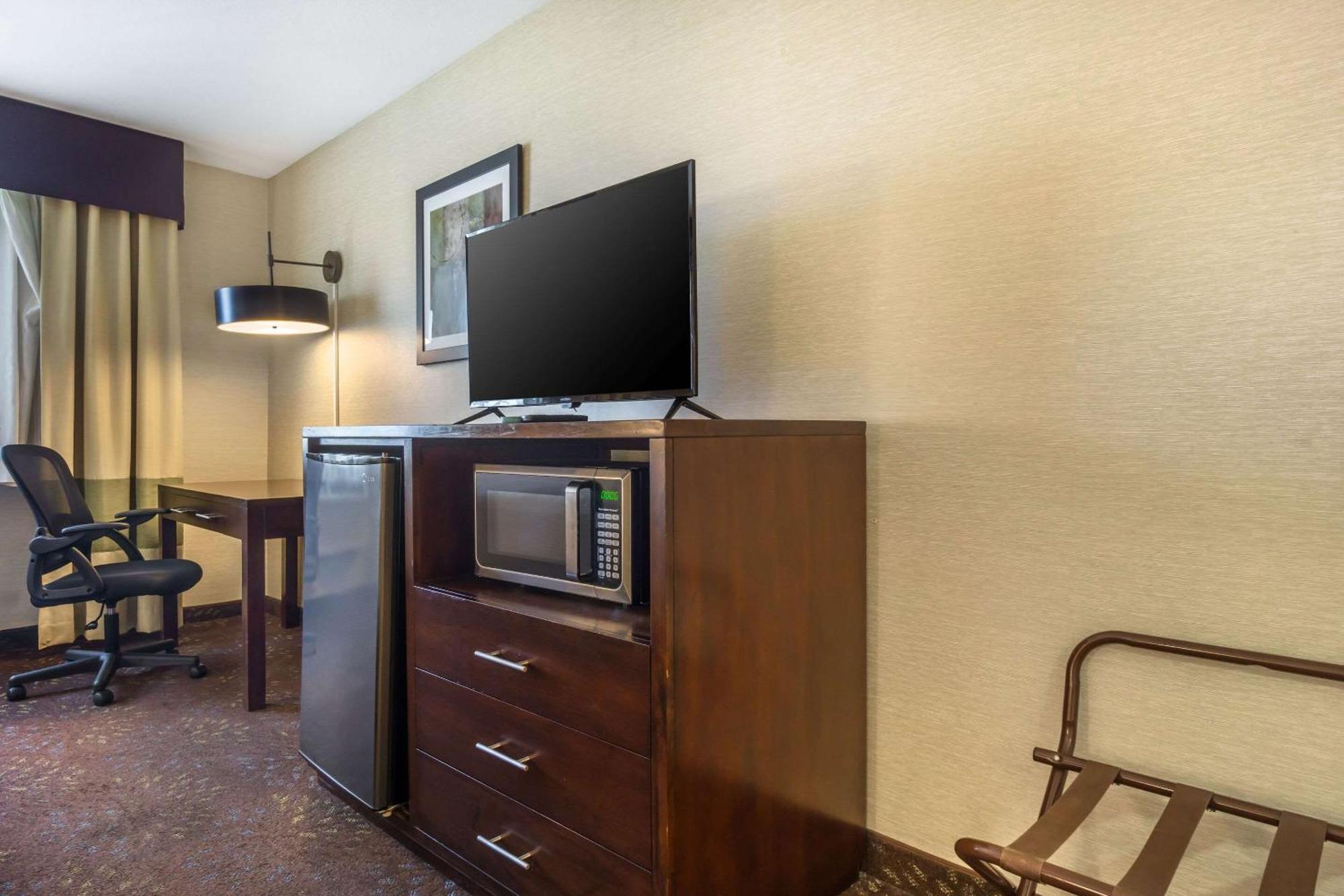 Comfort Inn Federal Way - Seattle Εξωτερικό φωτογραφία